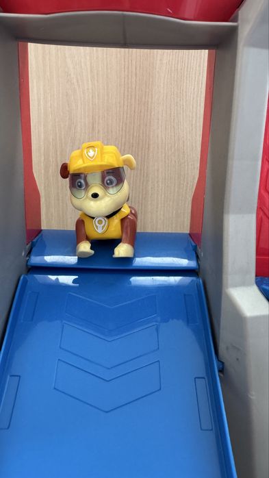 Sediul Patrula Catelusilor