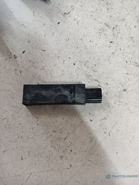 Antena Keyless Volkswagen Passat (3C2) [ 2005 - 2010 ] Oem 5K0962131