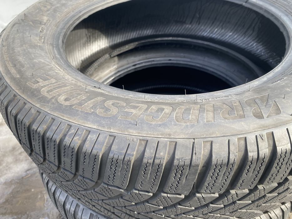 235/60/18 комплект бу бриджестоун