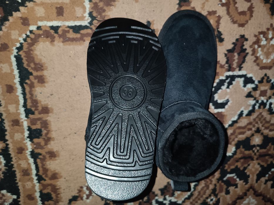 Ghete damă noi, mărimea 38, teniși Vans, mărimea 41 și pantofi sport N