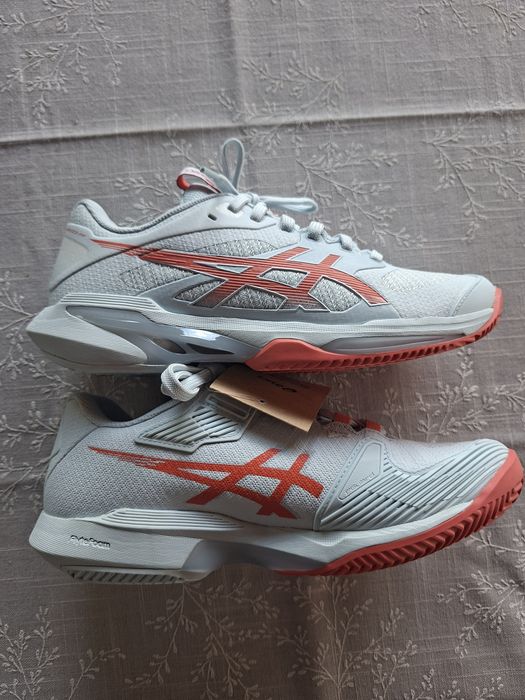 Adidași tenis Asics