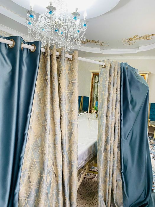 шторы для зала  3 шт