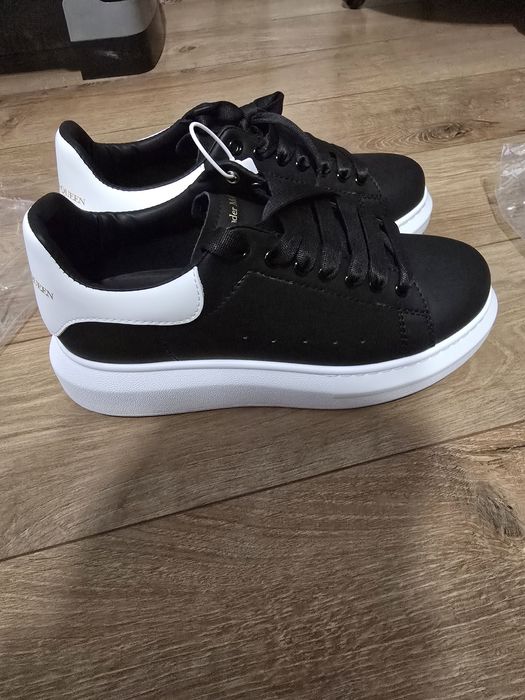 Adidași Alexander Mcqueen