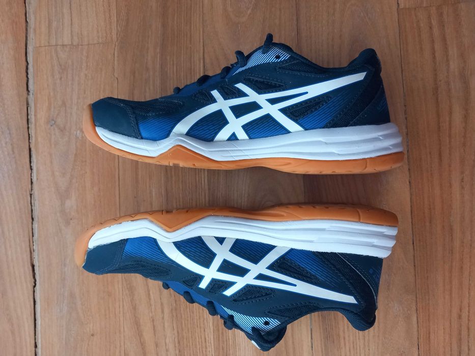 Оригинални маратонки Asics за волейбол 37 н.