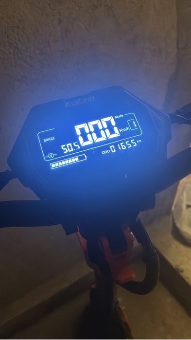 Vând Trotinetă Electrică KuKirin G2 Max - 1600 km Stare Foarte Bună