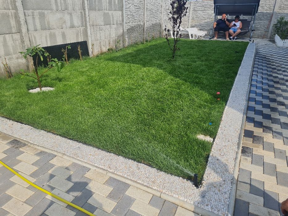 Gazon rulou si sitem de irigati