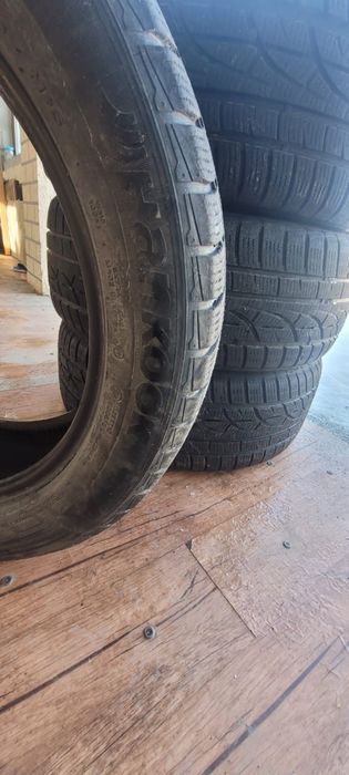 Шина для автомашины