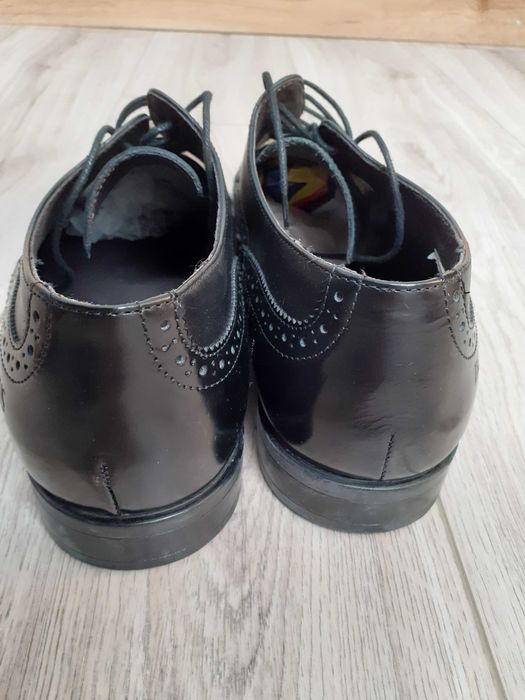 Pantofi bărbați piele