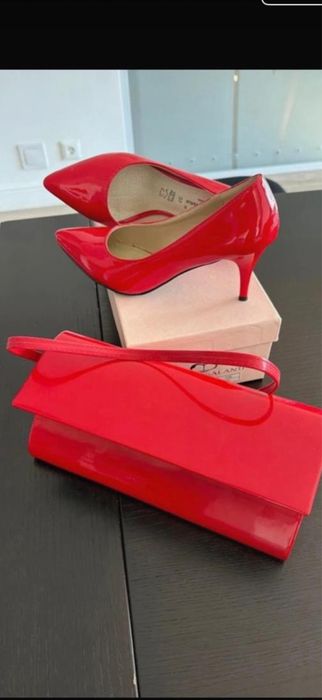 Pantofi si plic set de culoare rosie