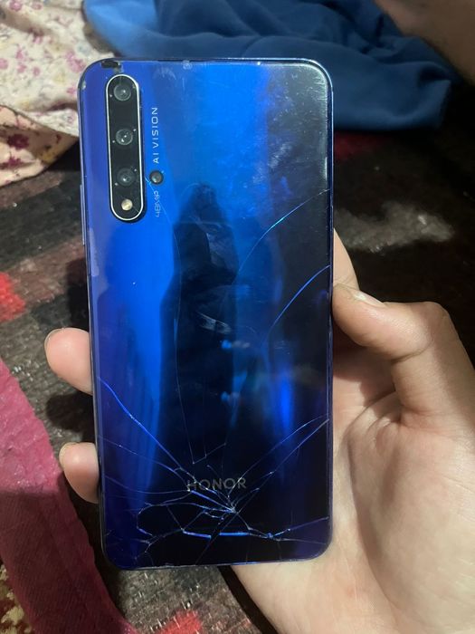 продам хонор 20 128гб