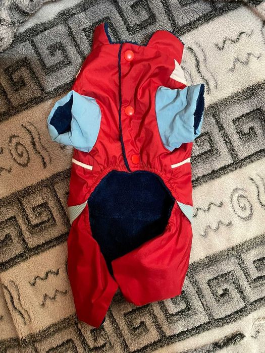 Продам одежду на небольшую собачку