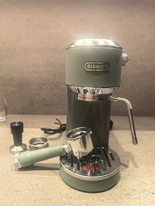 Кафемашина DeLonghi EC890.GR Dedica Duo, 15 bar, 1.1 l, зелен