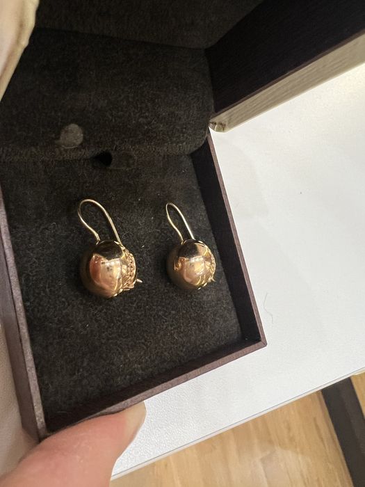Золотые серьги шарики