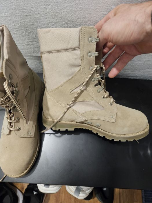 Bocanci militari de vara