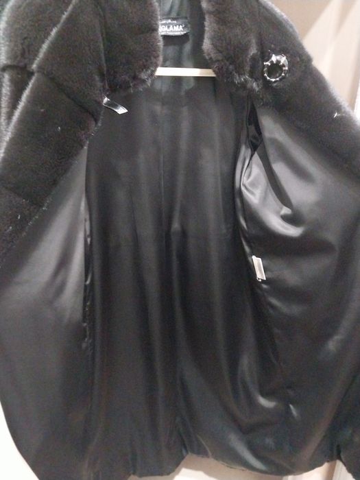 Продам шубу норковую