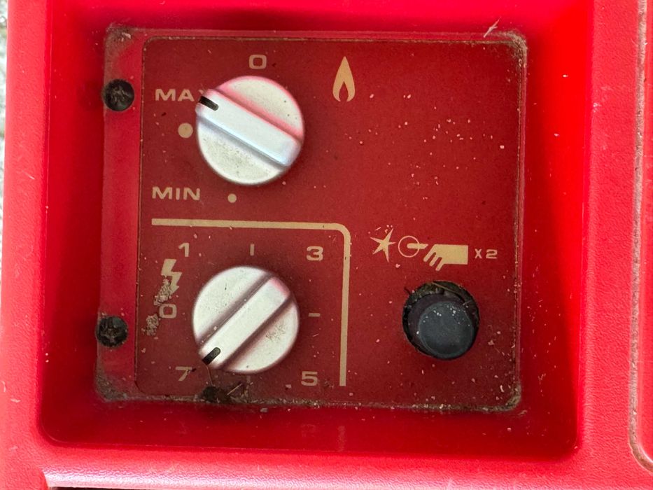 Electrolux-хладилник на газ - 12V - 220V