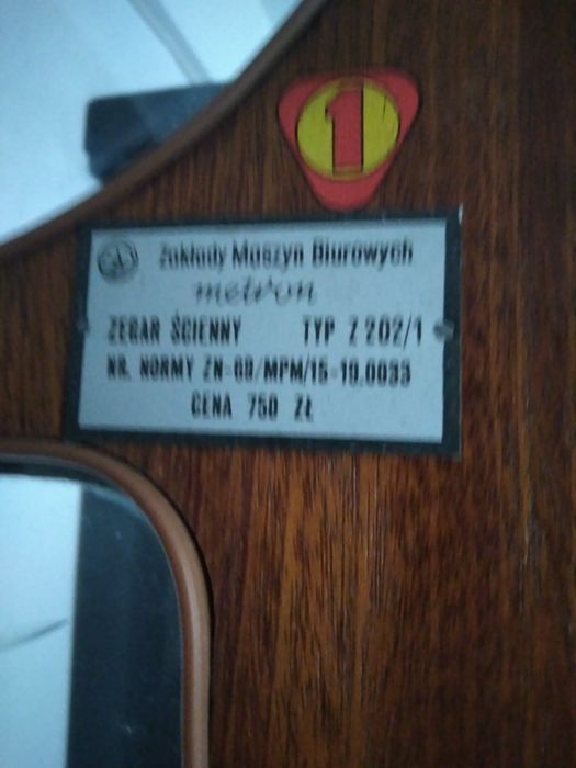 De vinzare ceas cu pendul anii 1968 metron Polonia mecanic in stare buna functional