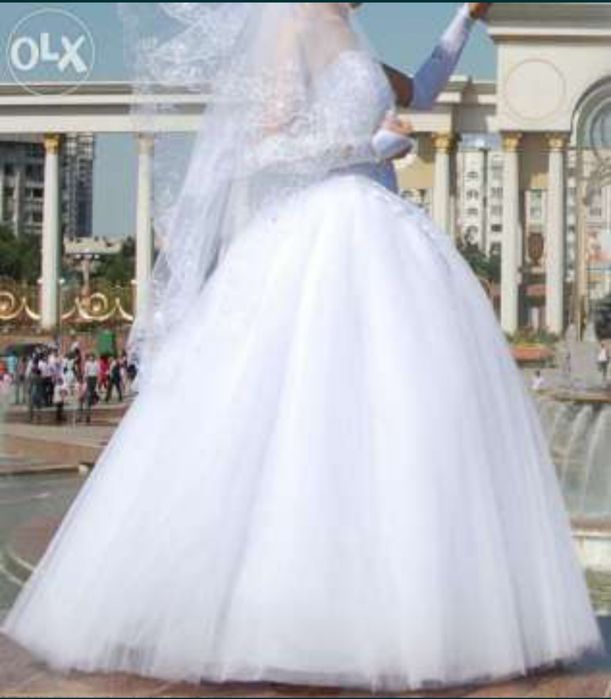 Свадебное платье