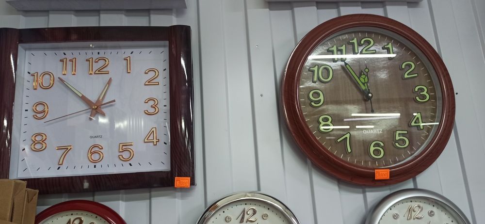 Часы настенные на батарейке