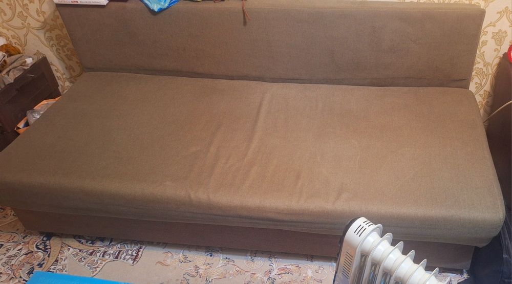 Продам диван в отличном состоянии