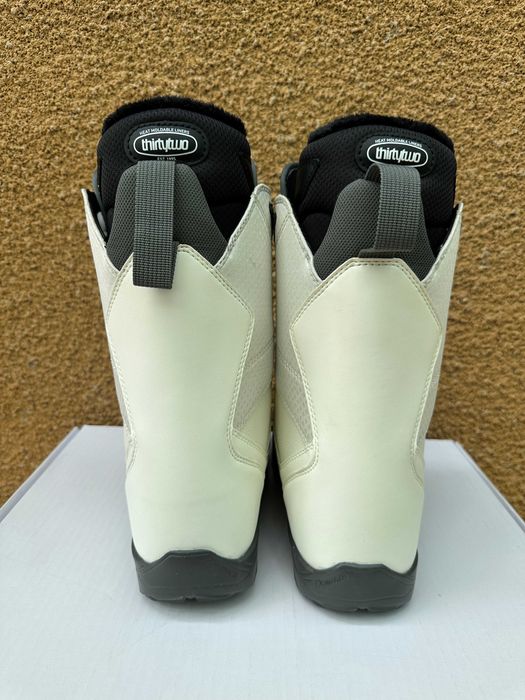 boots noi thirtytwo shifty europa 38