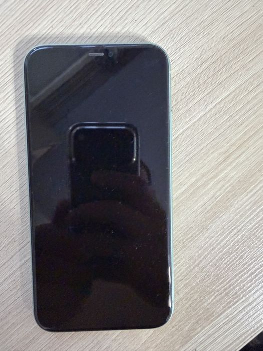 Iphone 11  в хорошем состоянии, ашылмаган