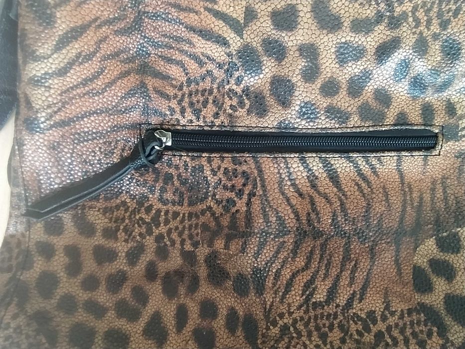 Голяма дамска чанта