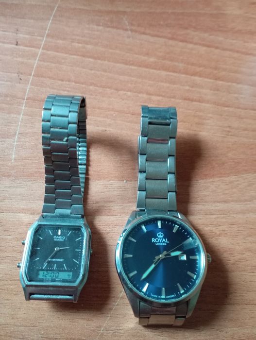 Срочно прадам часы