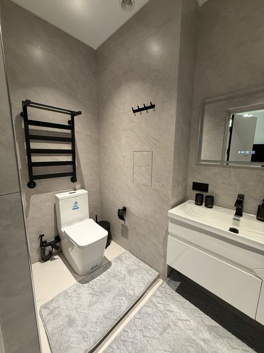 Сдается 2-комнатная квартира в новостройке на БИЙ