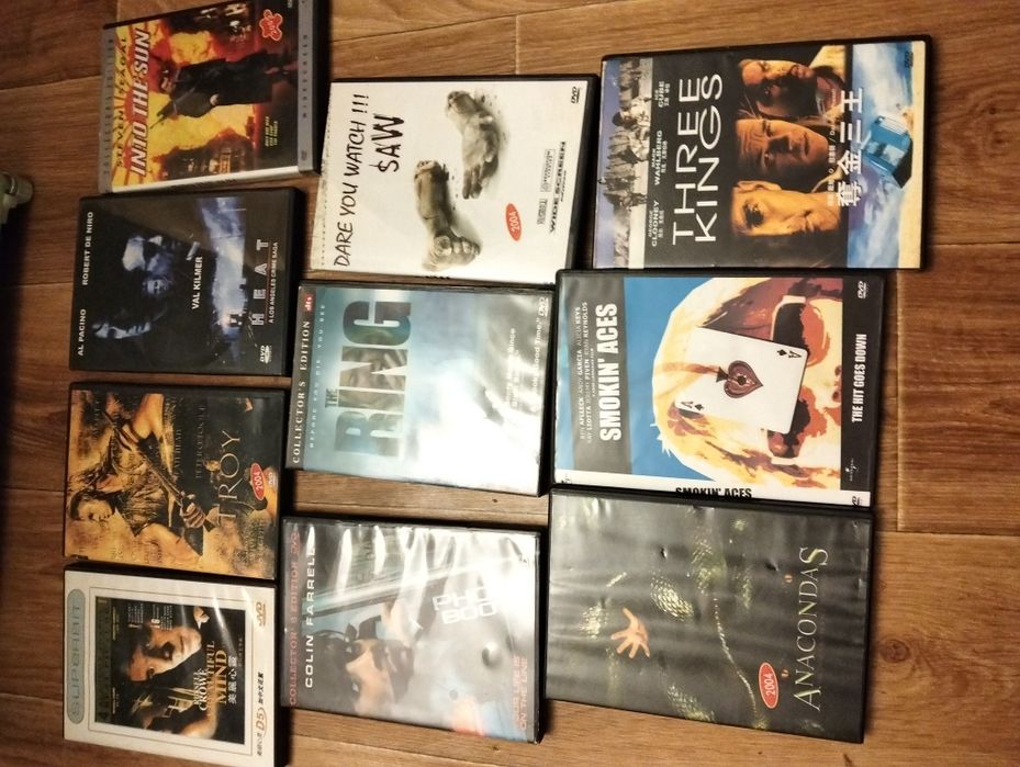 Dvd-uri filme titrate în limba română, engleză și franceză