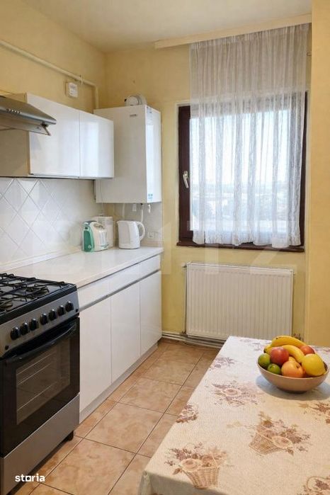 Apartament cu 3 camere, 71 mp, zona Materna, Turda — fotografia 1