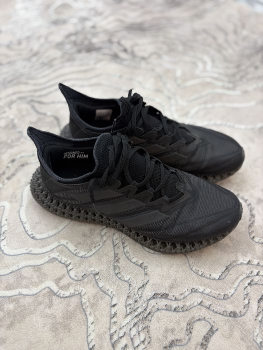 Adidas маратонки