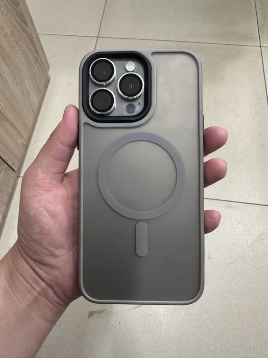 Iphone 15 pro max 256 84%
