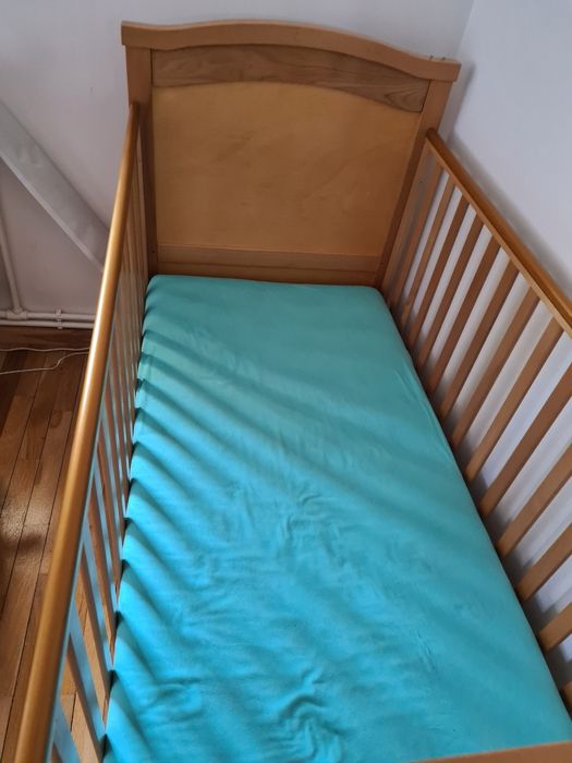 Patut din lemn pt bebelus transformabil in patut de todler