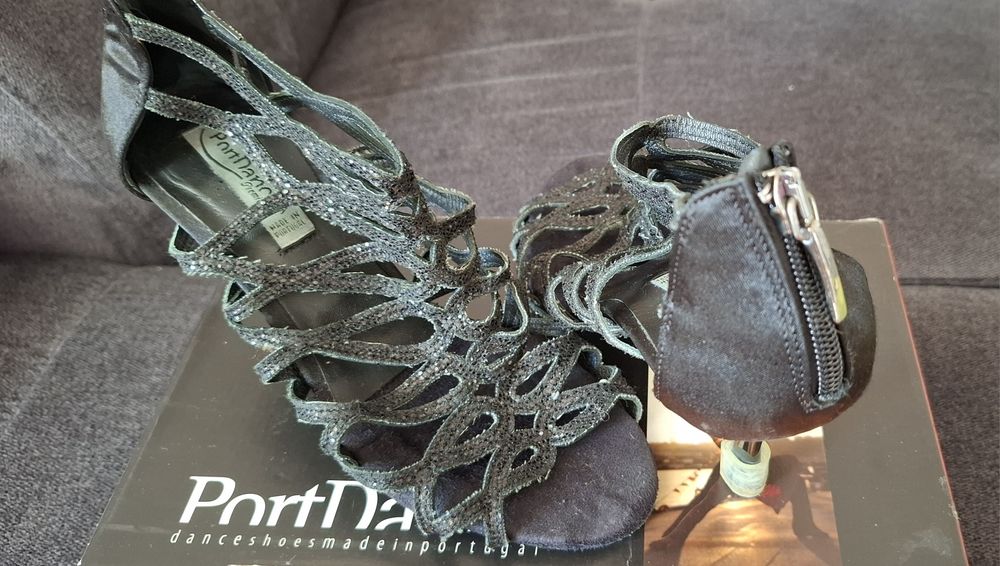 Дамски обувки за танци.PortDance