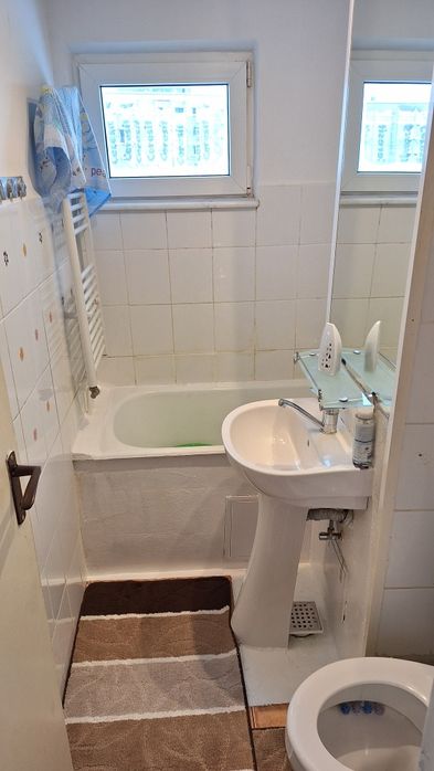 Inchiriez apartament 2 camere