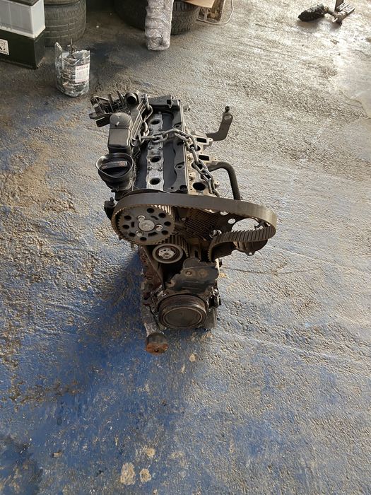 Motor 2.0tdi cba cbb cah cag audi q5 a4 a5 passat b6 cc golf 6 tiguan