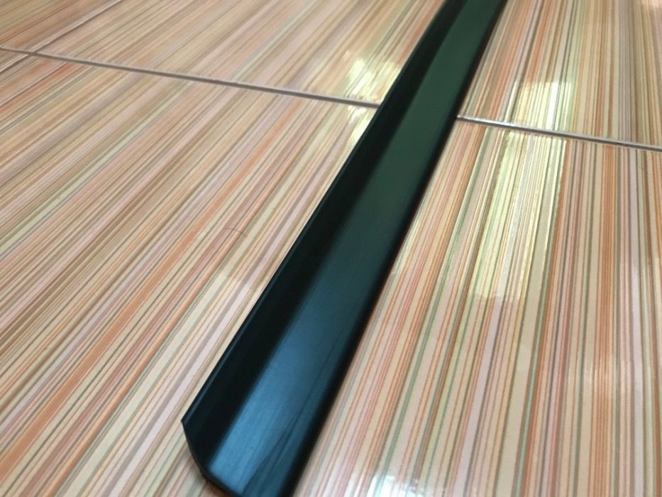 Eleron portbagaj Bmw seria 5 E39 M5 520 523 525 528 530 535 540