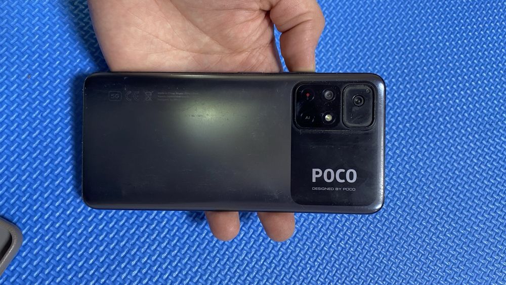 Продам сотку Poco M4 5G 128Гб Б/У