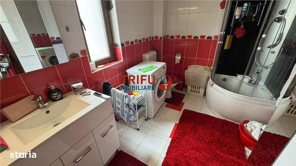 Casa de vanzare 4 camere Micesti partea stanga