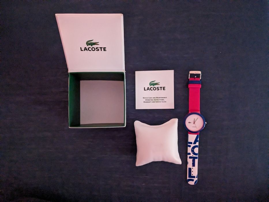 Часовник "Lacoste"