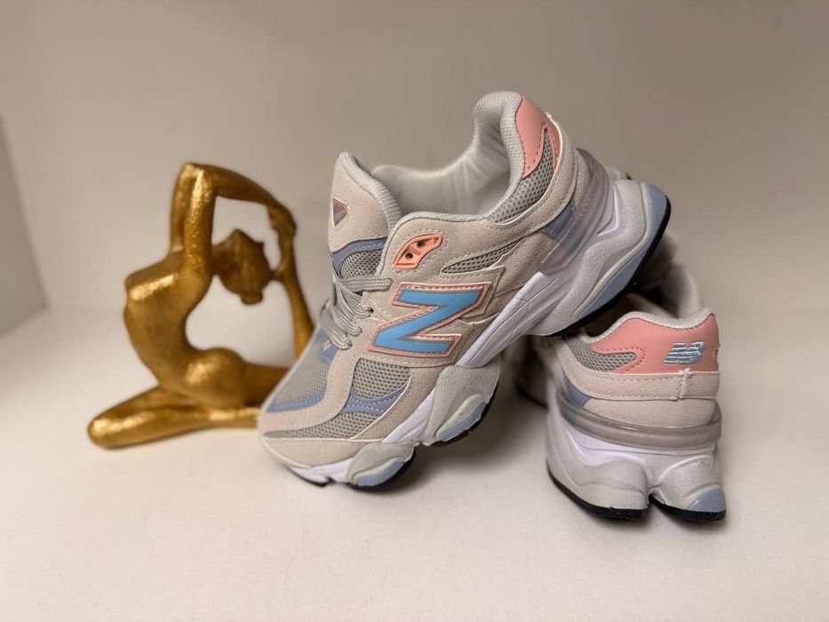 Adidași New Balance 9060