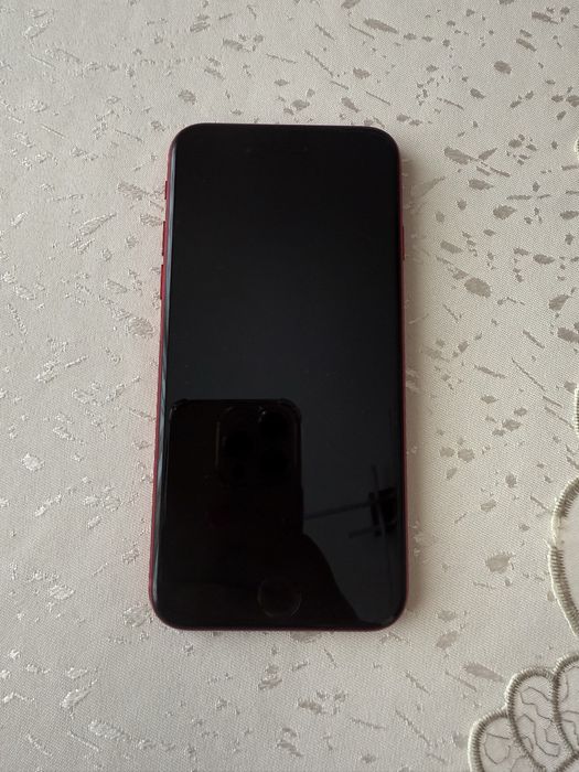 Iphone SE, 64 GB, 2020 модел