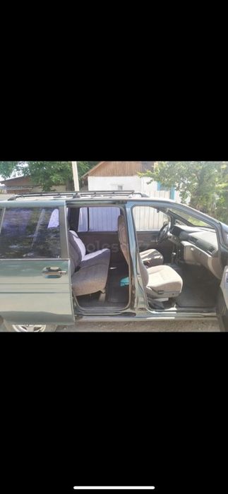 Продам Nissan prairie