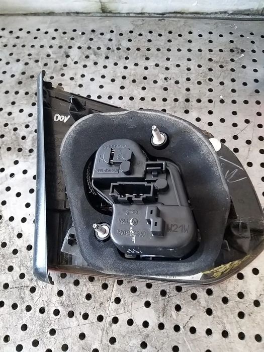 Stop tripla lampa stanga haion nissan qashqai j10 +2 89503189 b26555br01a