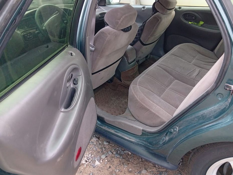 Продаётся авто Ford Taurus .