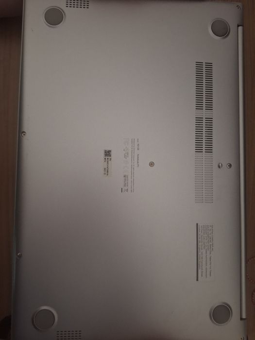 Лаптоп Asus Vivobook 15