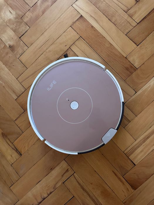 Робот прахосмукачка ILife A80 plus