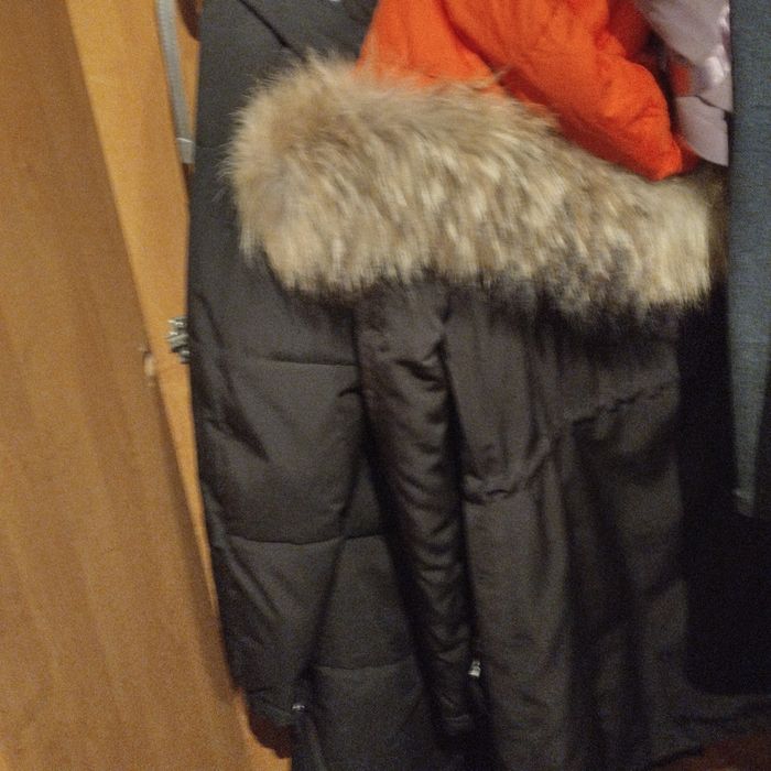 Всё куртку продам