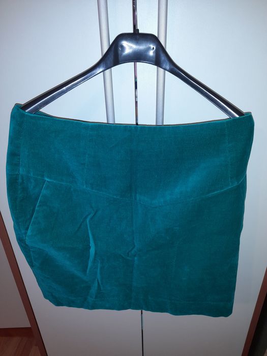 Fusta cu buzunare  h&m marimea 38